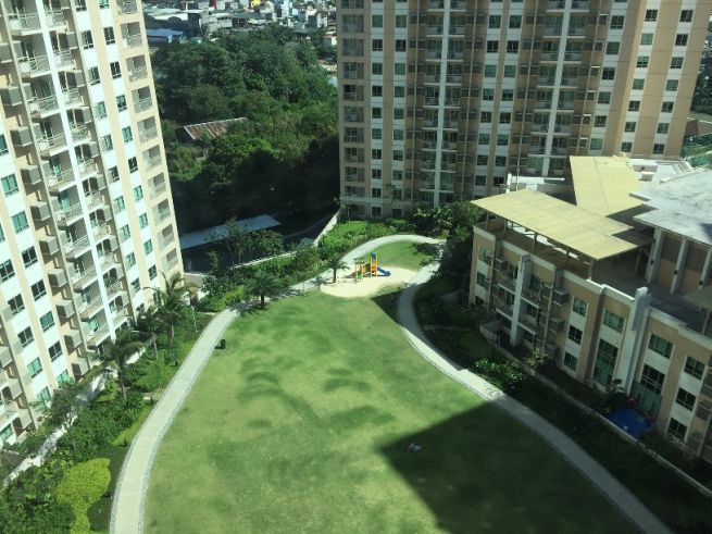 Fully furnished 1 Bedroom For Rent The Grove Rockwell Pasig04