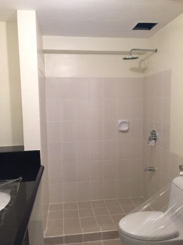 For Rent Affordable 2 Bedroom Bare Zinnia Towers Balintawak04