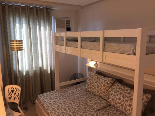Fully Furnished 1 Bedroom SM Blue Residences Katipunan For Lease04