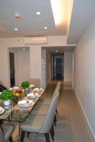 3 Bedroom with 2 Parking For Lease in Sakura Tower04
