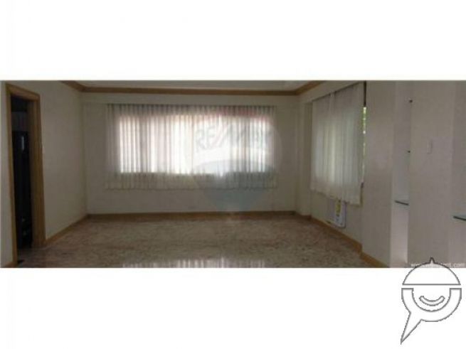 "Condo/Apartment