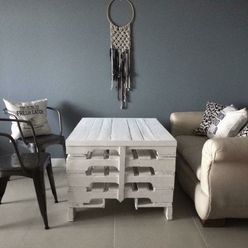 FOR RENT: Fully Furnished Studio Unit in Two Serendra02