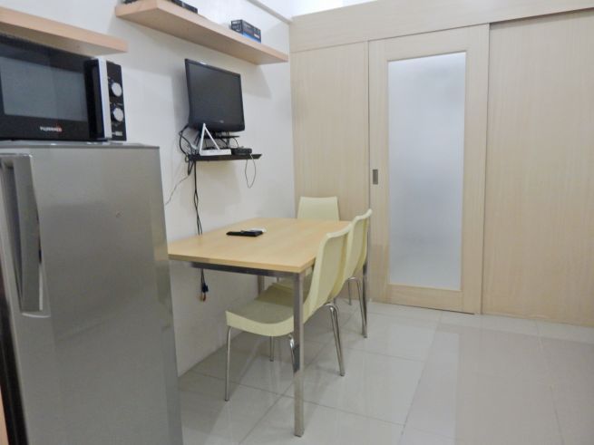 1 Bedroom with Balcony for rent EDSA Pioneer Mandaluyong03