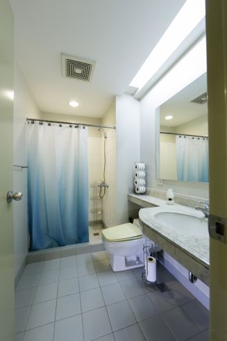 "1 Bedroom Unit for Rent in One Legaspi Park Condominium, Makati City,"03