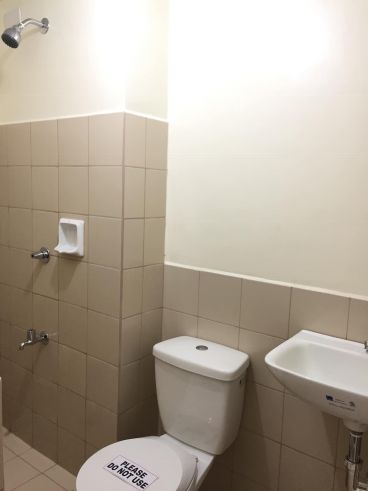 Brand New Studio Unit Pines Peak Tower 2 For Lease03