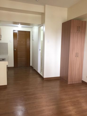 Brand New Studio Unit Pines Peak Tower 2 For Lease04