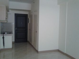 For RENT 1BR condo with Parking at Citiland Grand Central Shaw02