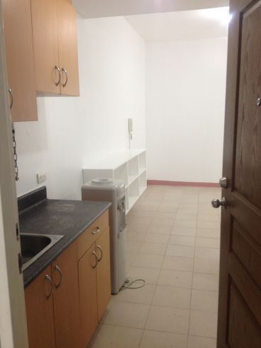1 Bedroom condo infront UST Espana03