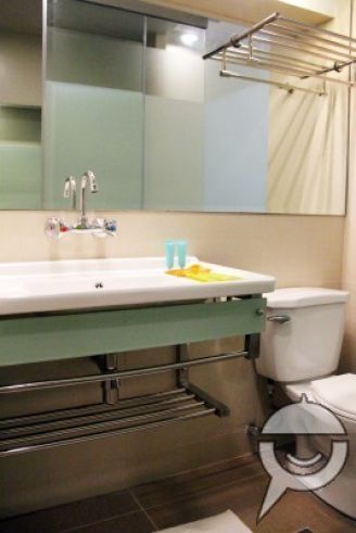 Fully Furnished Condo For Rent04