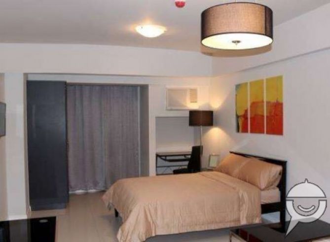Studio Condo Unit at The Senta01