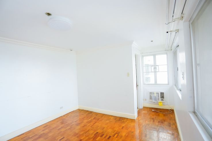 Two bedroom unit in Classica Tower 204