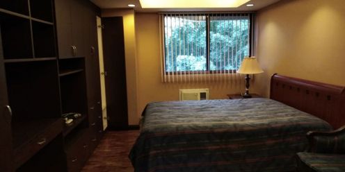 2 Bedroom Legaspi Village Makati02