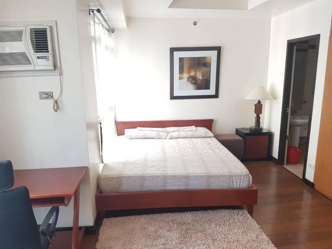 Spacious 1 Bedroom Condo Unit For Rent in Kensington Place Burgos Circ03