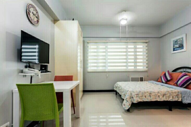 "Studio Condo for Rent in McKinley Hill Taguig City, 23sqm"03