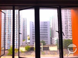 Cityland 8 Room condo sharing female near Cash and Carry move in June02