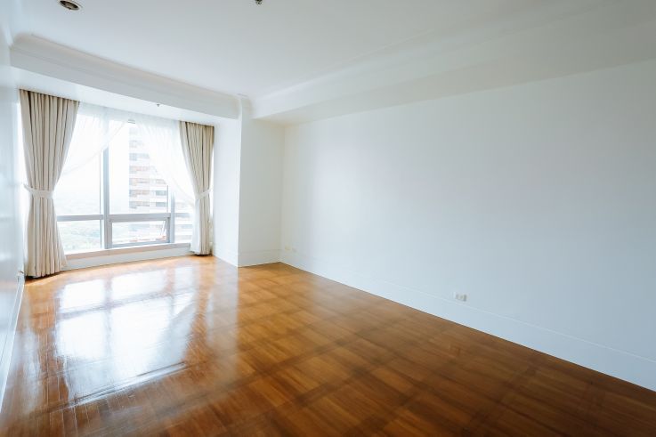 Semi- Furnished Two bedroom unit in One Mckinley Place04