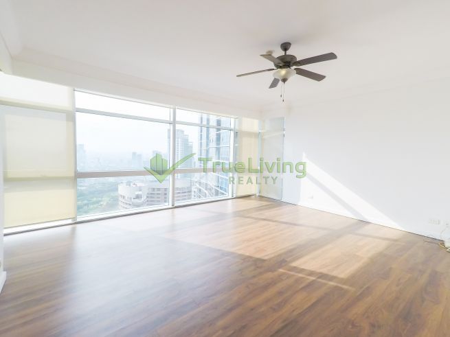 Spacious Semi-Furnished 3BR For Rent in Pacific Plaza Tower South03