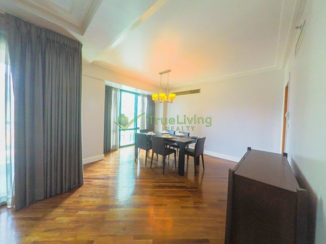 Spacious Fully Furnished 2BR Unit w/ Maids Room in East Amorsolo Squar04