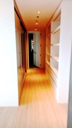 2 Bedroom unit for RENT in Alphaland Makati04
