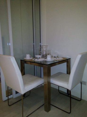 "1 bedroom fully furnished with Balcony, Para?aque"04