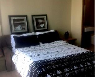 For rent Newport City Fully Furnished studio with balcony with 1 slot02