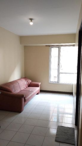 Condo For Rent 1 bedroom semi Furnish Near Airport Sm Bicutan04