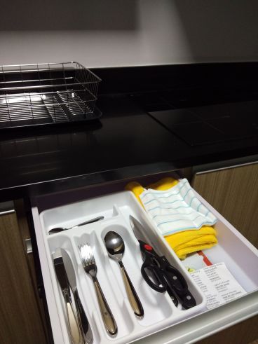 Brand New FULLY FURNISHED Studio at Two Maridien for Rent04
