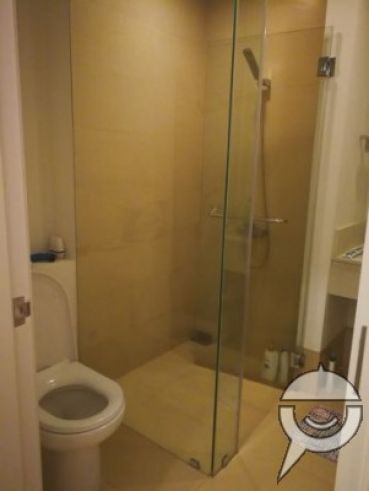 "Condo For Rent 2br Arya Residences, Taguig City"03