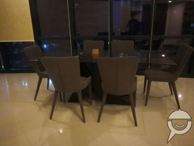 "Condo For Rent 2br Arya Residences, Taguig City"04