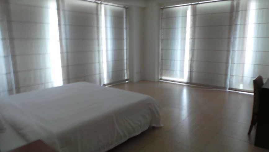 2 Bedroom For Rent Shang Grand Pera Legaspi Makati ARN Realty03
