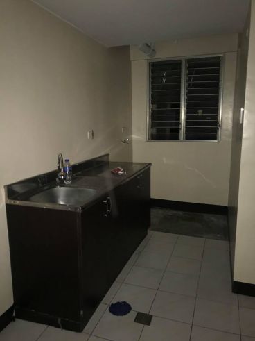 2br bare condominium for rent in paranaque near resorts world manila a03