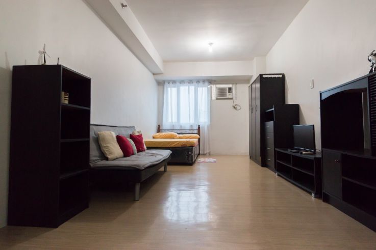 "Furnished Studio FOR RENT in MPlace Residences, Quezon City, near ABSC"04