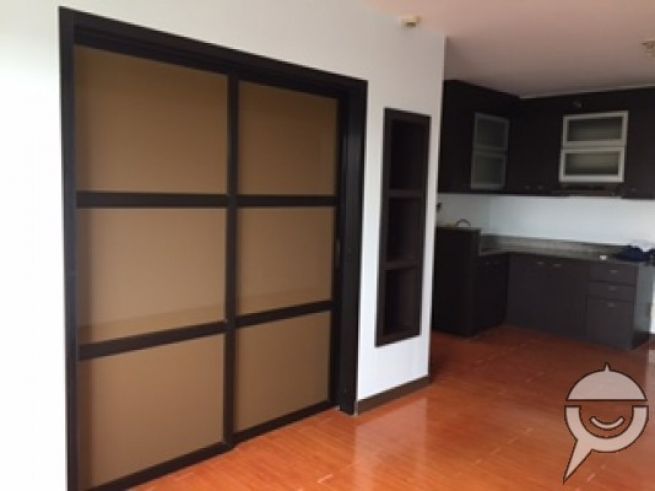 1BR CONDO NEAR UP &amp; ATENEO (SOFIA BELLEVUE)03
