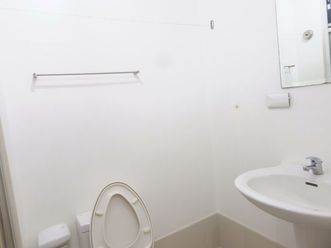 Fully Furnish 1 bedroom w/ balcony Light Residence EDSA Boni Mandaluyo02