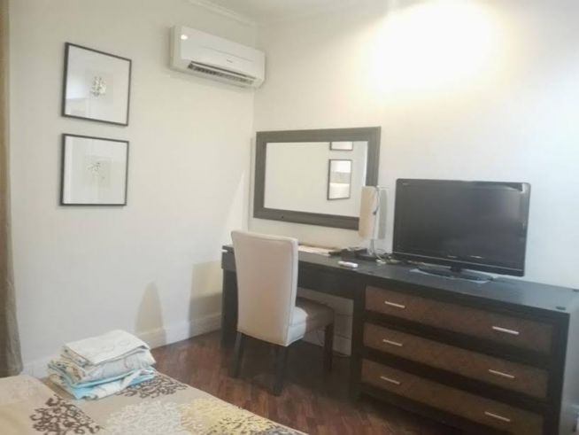 For rent 1 bedroom unit in Biltmore Condominium in Makati03