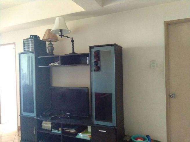 For Rent 2 bedroom Condo Unit in Robinsons Magnolia Residences03