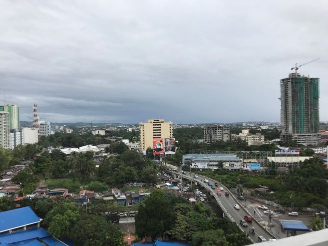 Fully-Furnished Studio Condominium Unit for Rent near IT Park03