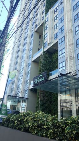 Fully furnished 24 sqm studio condo unit near EDSA MRT TRINOMA04