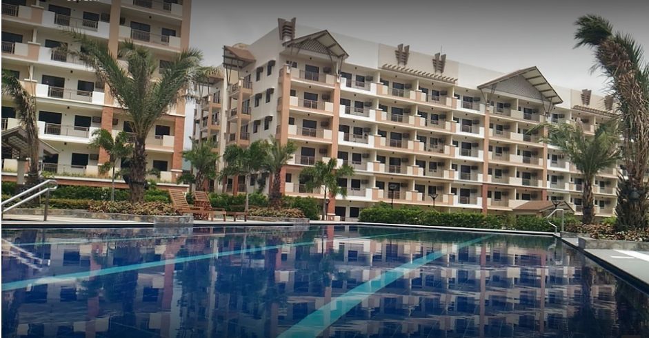 "2 BR DMCI HOMES' condo in Pasig near Eastwood, Sta. Lucia Mall, UP, At"04