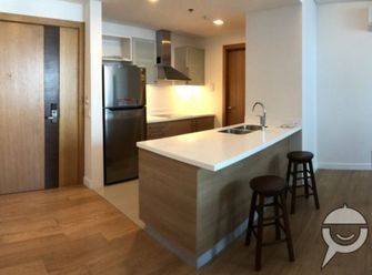 "??LEASED OUT ??2 BR in PARK TERRACES TOWER 2, Makati City"02