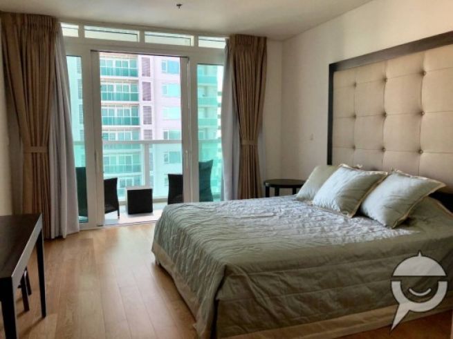 "??LEASED OUT ??2 BR in PARK TERRACES TOWER 2, Makati City"03
