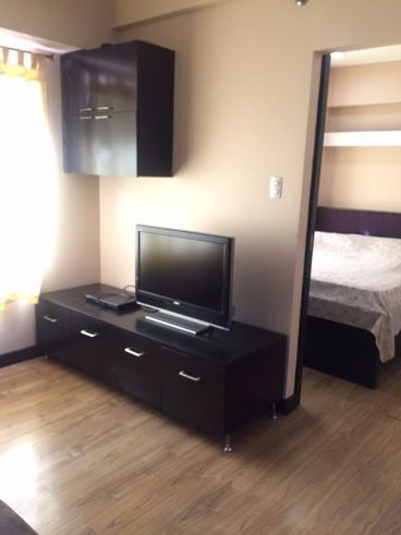 "Greenbelt Parkplace, Studio-type Condo for Rent, CRD00572"04