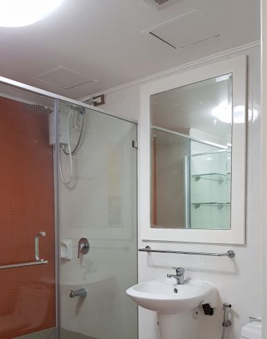 For Rent 1 Bedroom at BGC Taguig Opposite Uptown Mall03