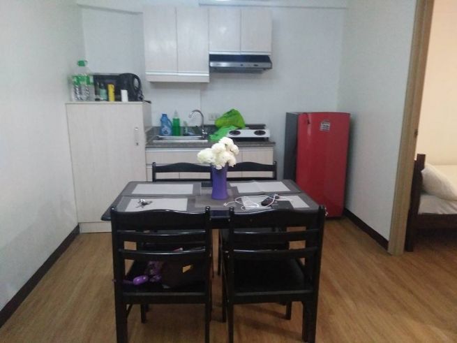 "2 Bedroom Condo near NAIA, SM Bicutan and SM BF Homes"03