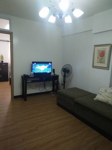 "2 Bedroom Condo near NAIA, SM Bicutan and SM BF Homes"04