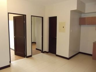 2br unit condo in Paranaque for Rent Siena Park Residences02