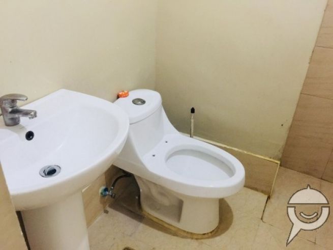 Condo unit For Rent Studio 10K in Sta Ana Manila near Makati03