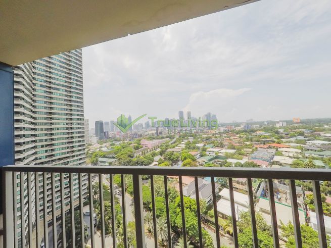 Interior designed 1 Bedroom Loft w/ balcony in One Rockwell West Tower04