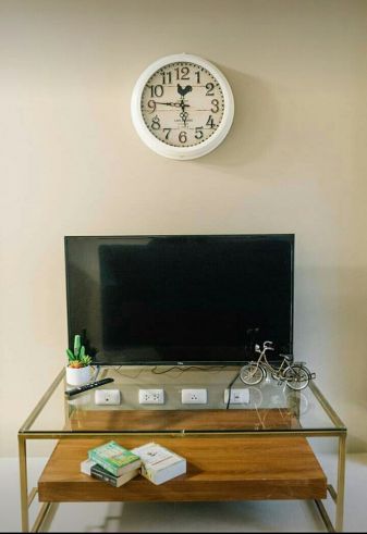 Fully Furnished 1-Bedroom for rent inside IT Park03
