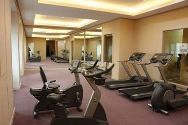 "2 Bedroom for lease, semi furnished in Soho Central Mandaluyong"02